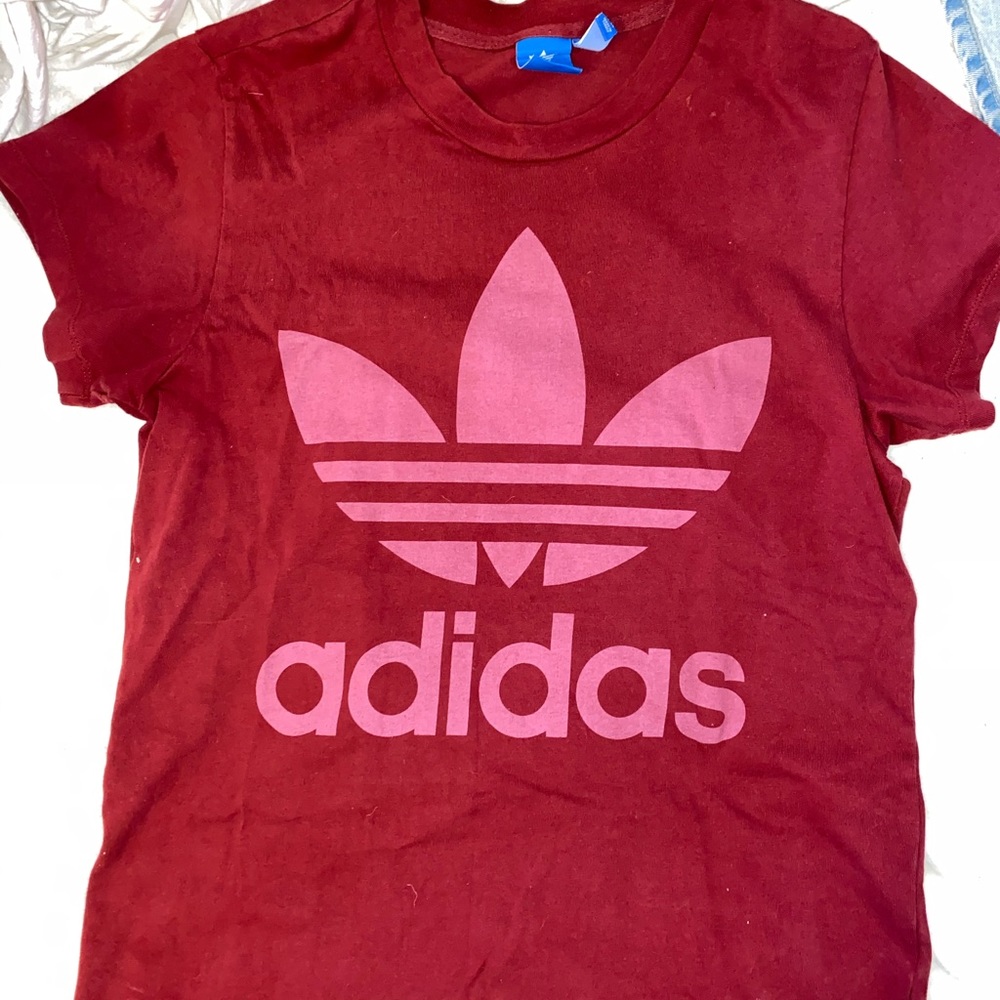 Adidas t-shirt